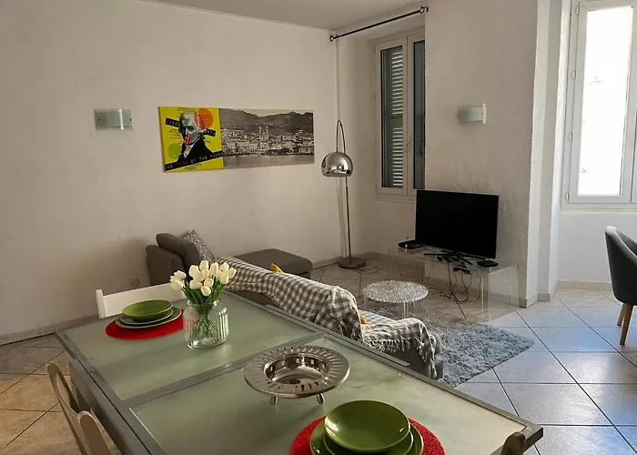 Cote Boulevard דירה בסטיה